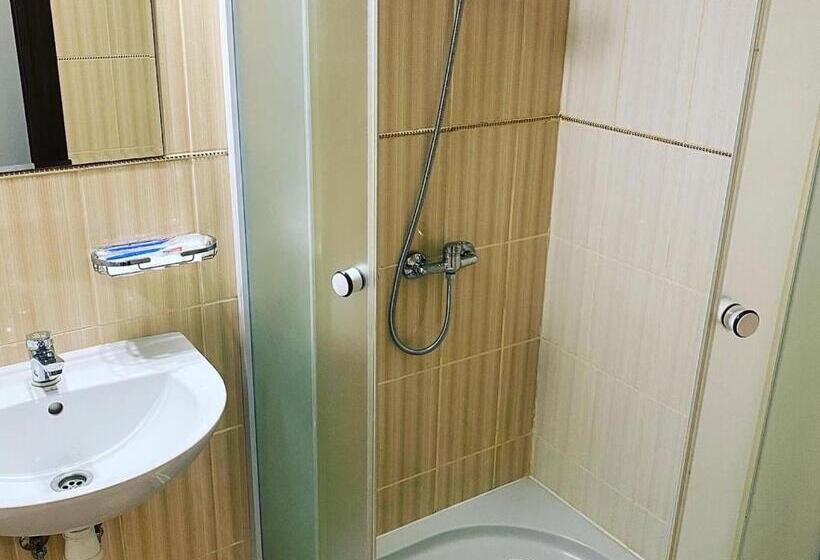 غرفة قياسية, бабай садиба