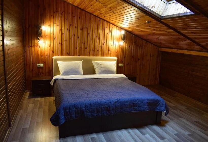 غرفة إقتصادية, бабай садиба