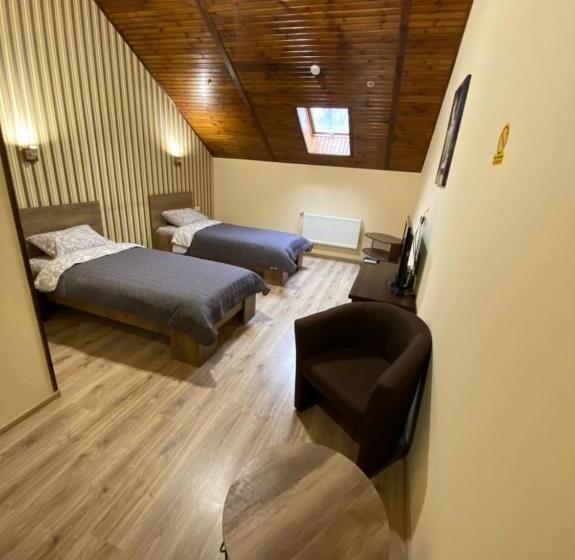 غرفة قياسية, бабай садиба