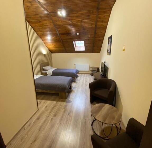 غرفة قياسية, бабай садиба