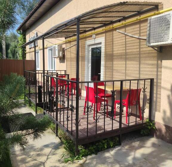 شقة غرفتين, бабай садиба