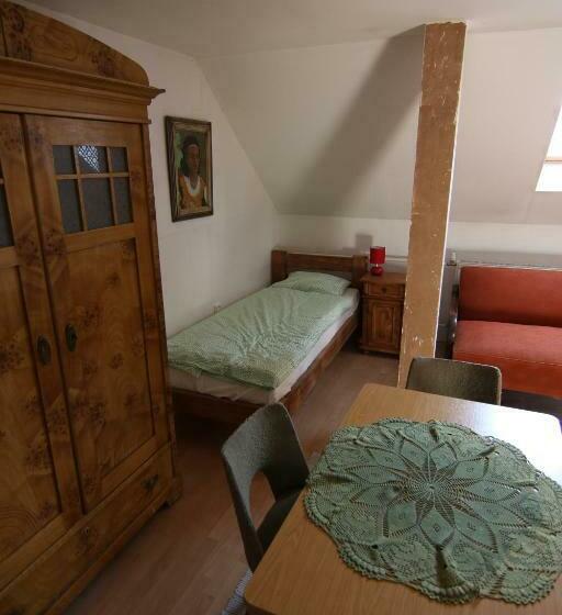 デラックスファミリールーム, Bed & More Pogányvár