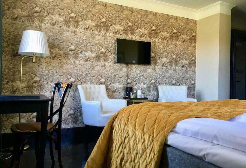 חדר סופריור, Björnhofvda Gård