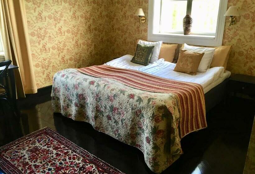 חדר סופריור, Björnhofvda Gård