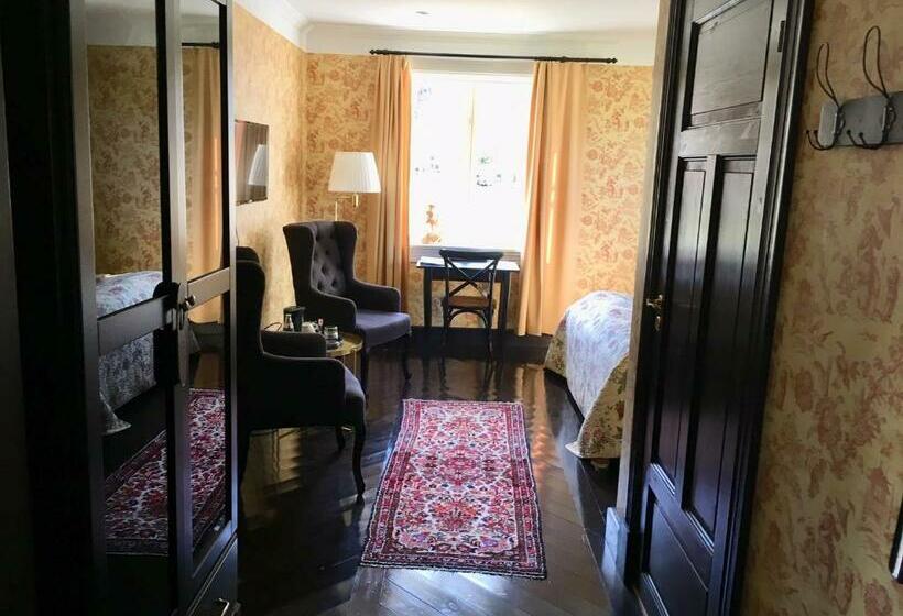 חדר סופריור, Björnhofvda Gård