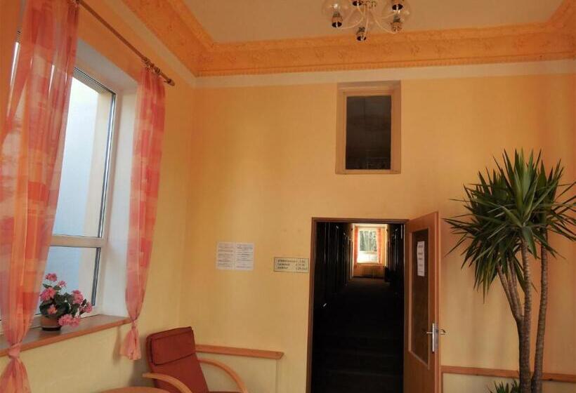 חדר משפחתי, Penzion Relax