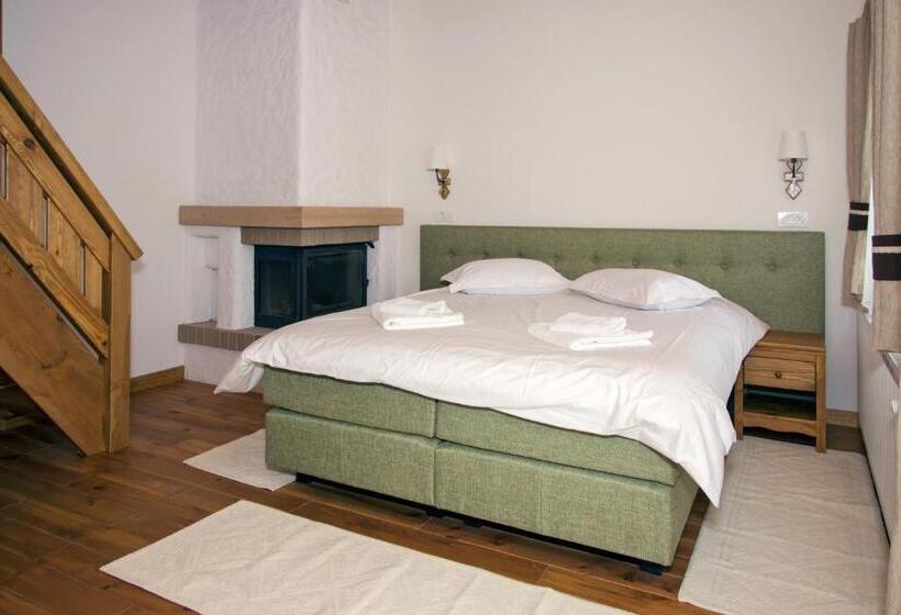 סוויטה משפחתית, Samedru