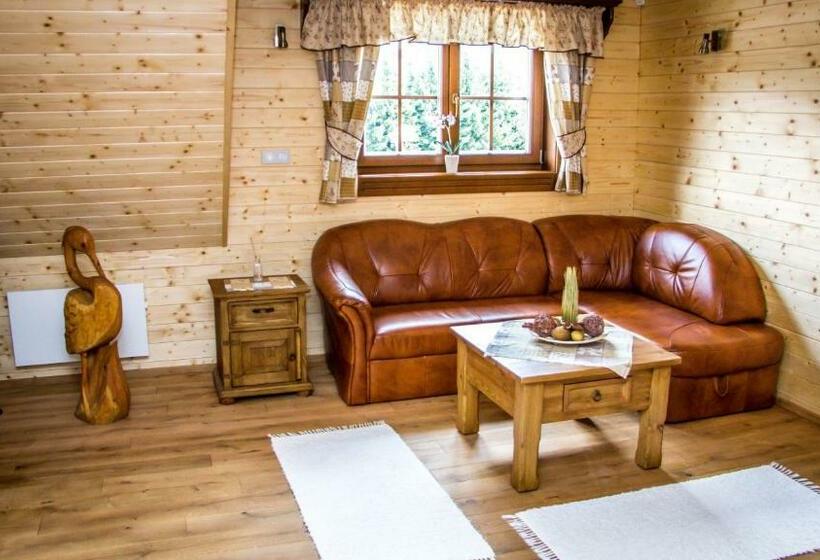 דירת שני חדרים, Salaš Kľak