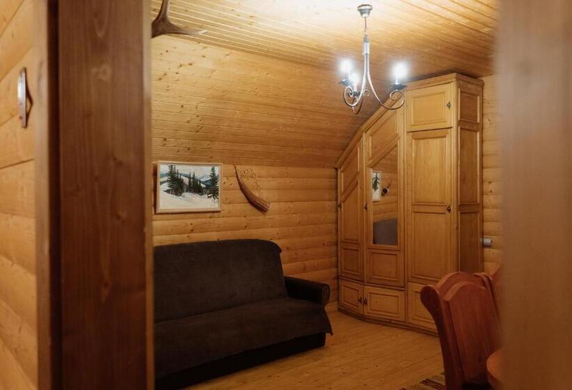 خانه 1 خوابه, Oksamit Resort