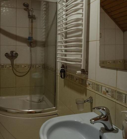 خانه 1 خوابه, Oksamit Resort