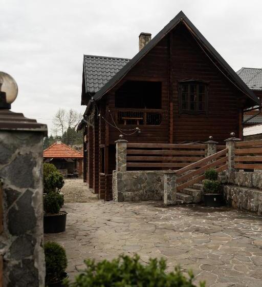 خانه 1 خوابه, Oksamit Resort