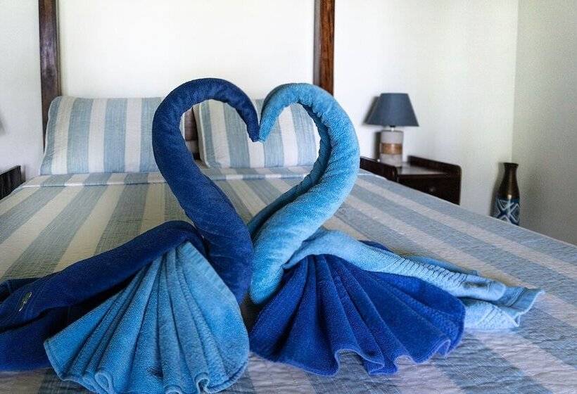 带特大床的标准间, Oasis Bluff Beach