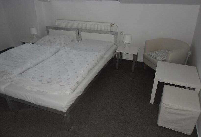 غرفة قياسية, Bike Hotel Měděnec