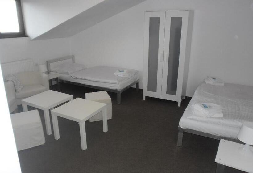 Номер Стандарт Трехместный, Bike Hotel Měděnec