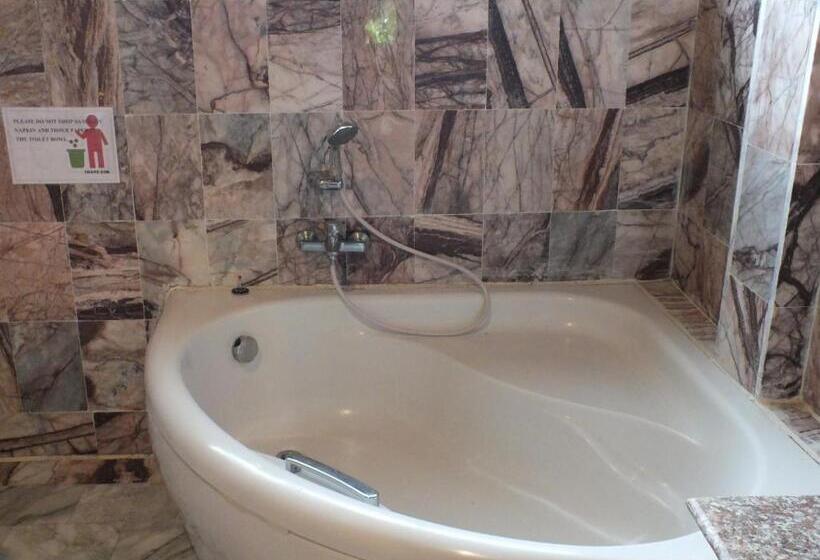 חדר סטנדרט לשלושה עם טרסה, Bottle Beach 1 Resort