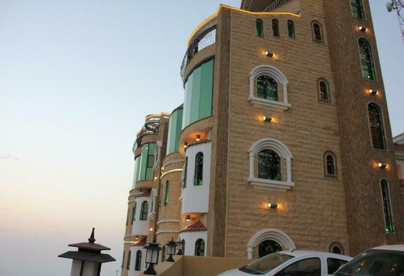 침실 2개 스위트, فندق فيفاء