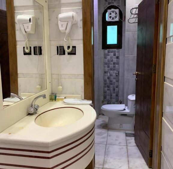 스위트, فندق فيفاء