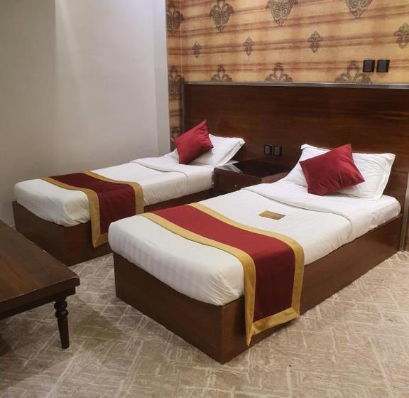 패밀리 스위트, فندق فيفاء