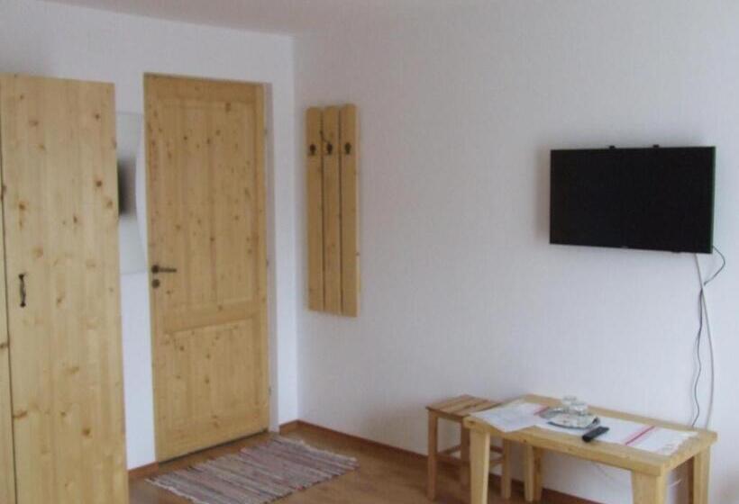 Номер Стандарт, Pensiunea Agroturistica Ioana