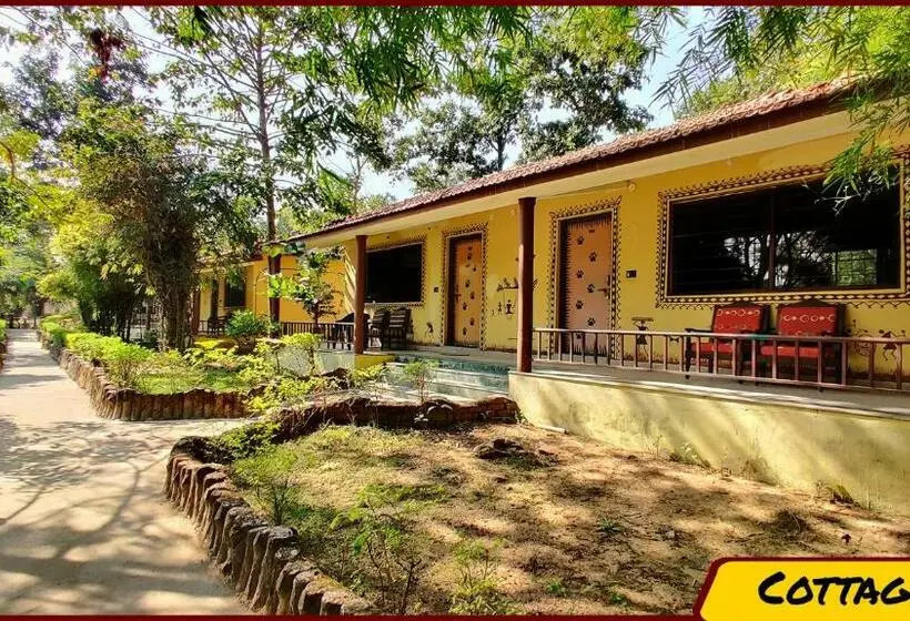 Talo 1 Makuuhuone, Kanha Resort