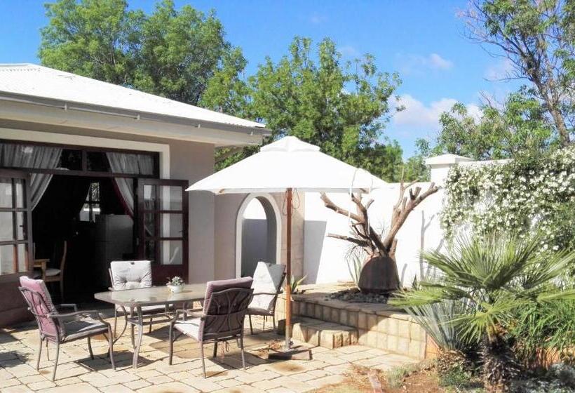 חדר דלוקס, Dekat Self Catering