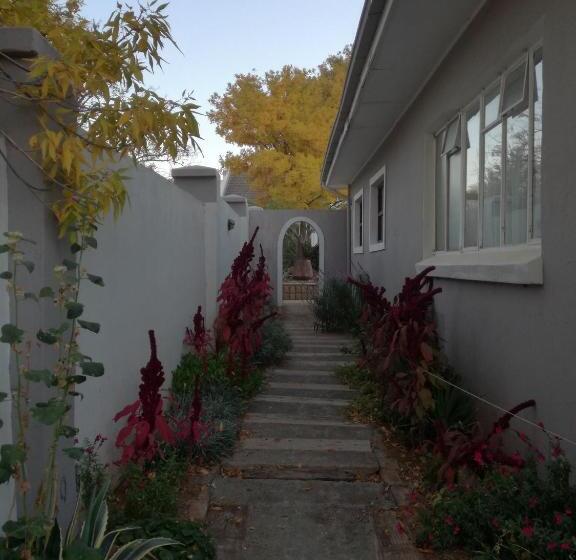 חדר דלוקס, Dekat Self Catering