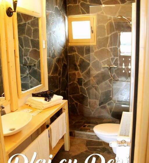 חדר סטנדרט, Plai Cu Peri