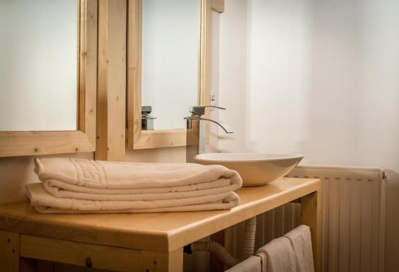 סוויטת 2 חדרי שינה, Plai Cu Peri