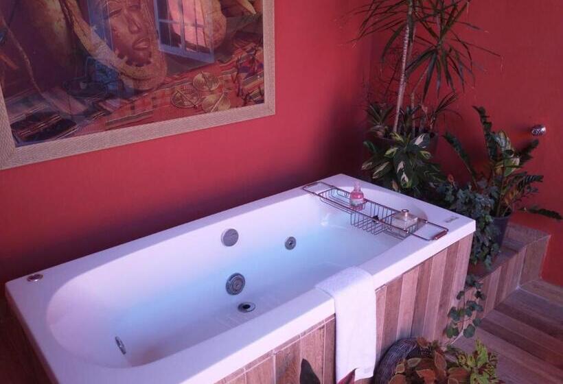 带露台的套间, Pousada Princesa Do Vale