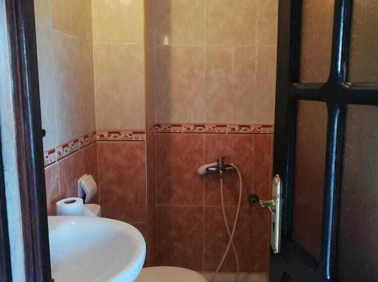 استودیو استاندارد با چشم‌انداز استخر, Résidence Nardina Golden