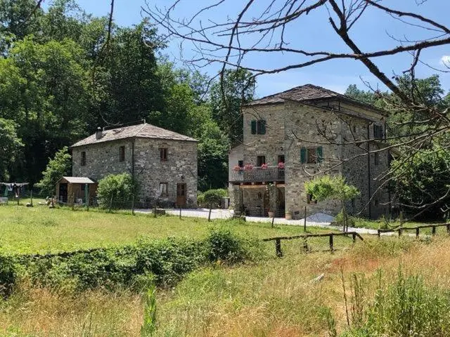 スタンダードルーム, Agriturismo Mulino Marghen Restored Watermill Retreat Center