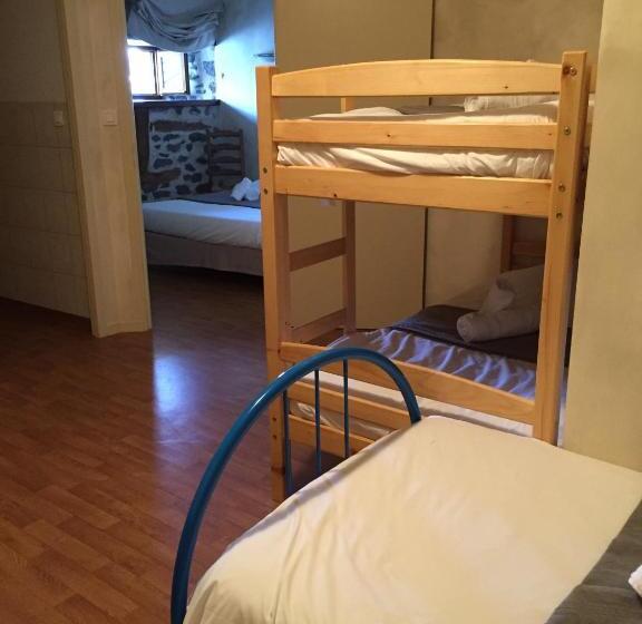 Четырехместный Номер Стандарт, Auberge Les Fontilles