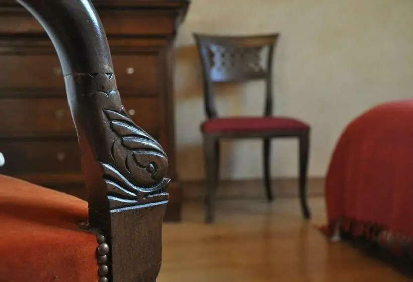Camera Comfort, Grange De La Herde