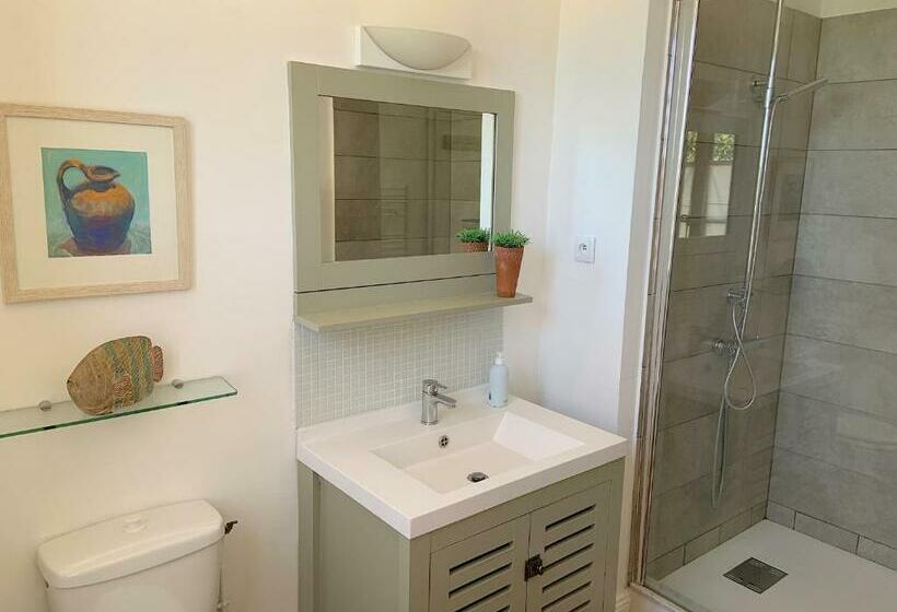 Номер Superior, La Souqueto