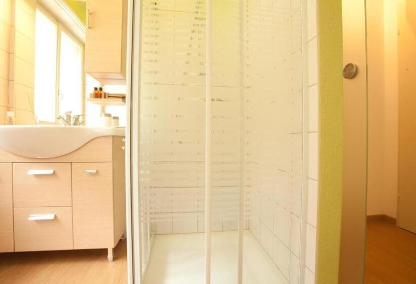 غرفة قياسية, Ristorante Groven