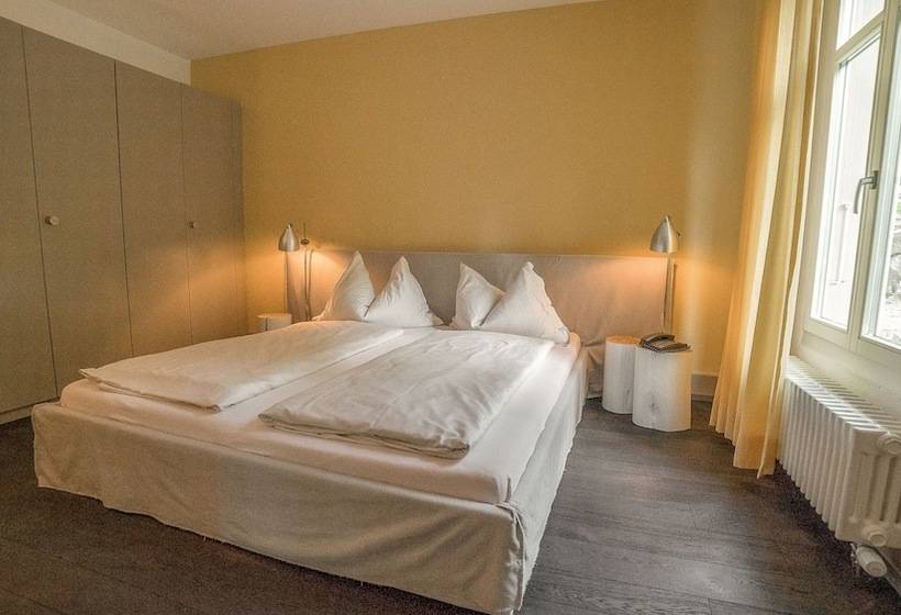 סוויטת ג'וניור נוף הרים, & Spa Blausee