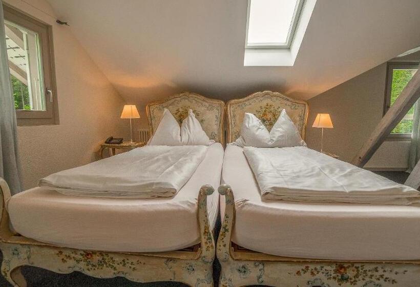 חדר סטנדרט נוף לאגם, & Spa Blausee