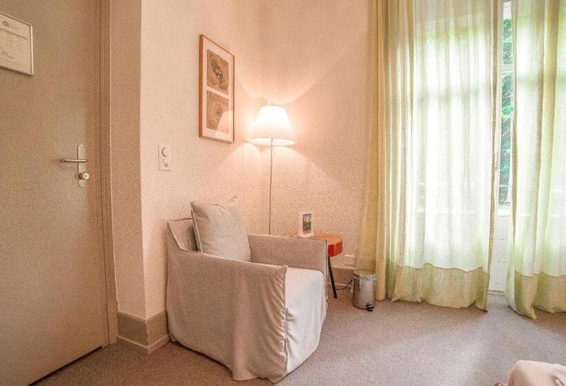 חדר סטנדרט נוף להרים, & Spa Blausee