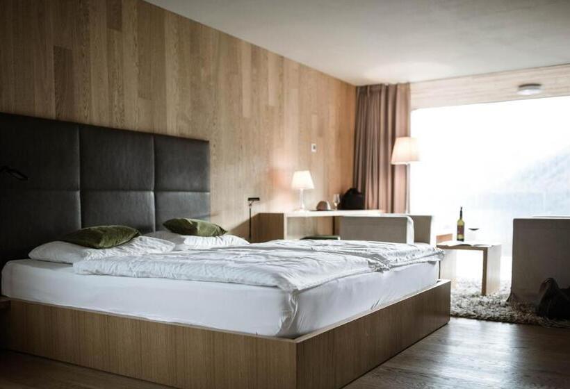 Suite Mountain View with Terrace, Weisses Kreuz