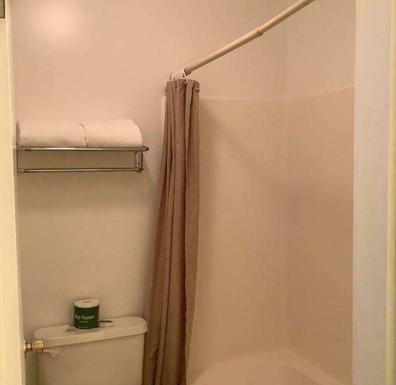 스탠다드 룸 더블 침대 2개, Independence Courthouse Motel