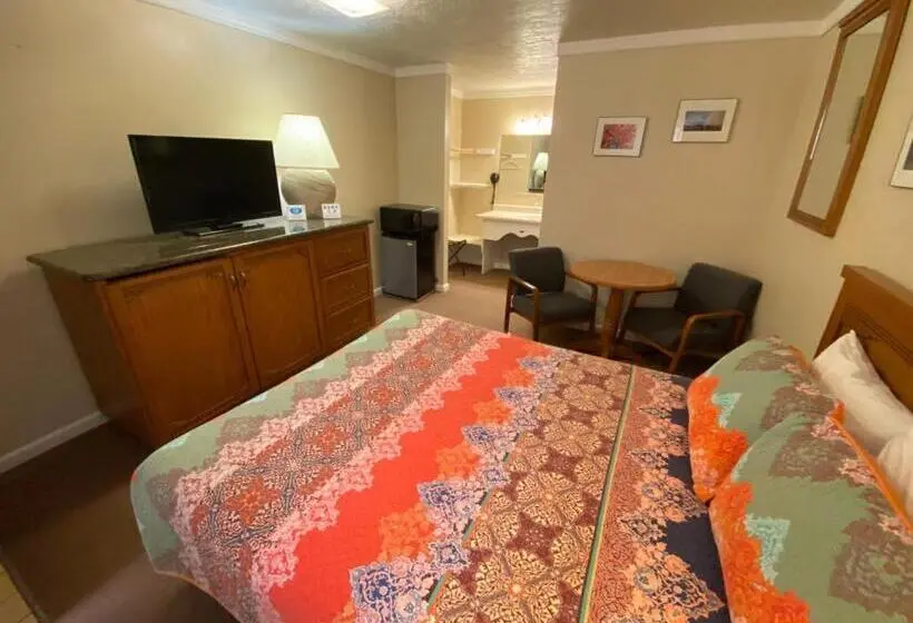 デラックスルーム, Independence Courthouse Motel