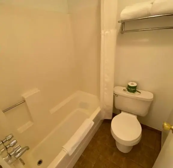 デラックスルーム, Independence Courthouse Motel