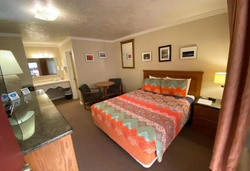 デラックスルーム, Independence Courthouse Motel