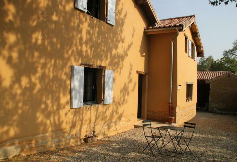 منزل 3 غرف نوم, Bed & Breakfast   Maison De Marie