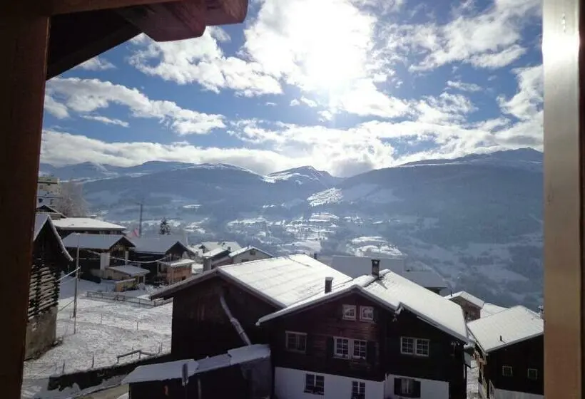 バス共有のスタンダードルーム, Gasthof Surselva