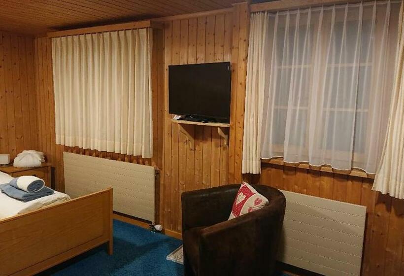 غرفة قياسية حمام مشترك, Gasthof Surselva