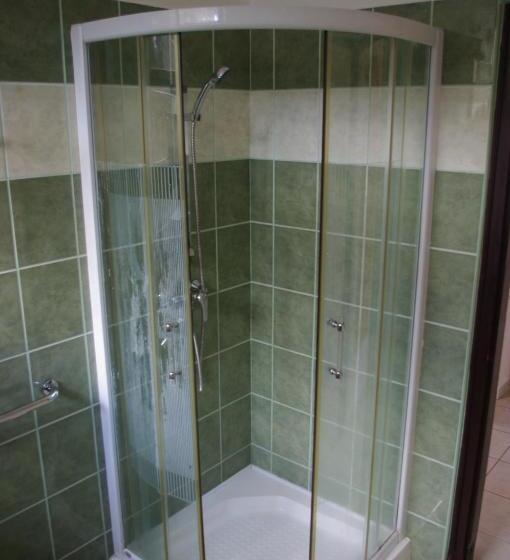 ファミリールーム, Vadszőlő Szálló és Étterem Bakonybél