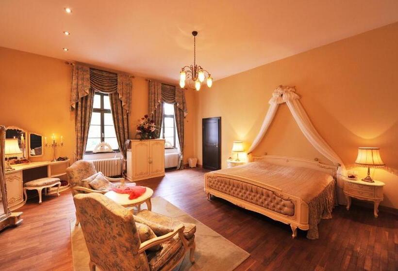 디럭스 스위트, Schlosshotel Bredenfelde