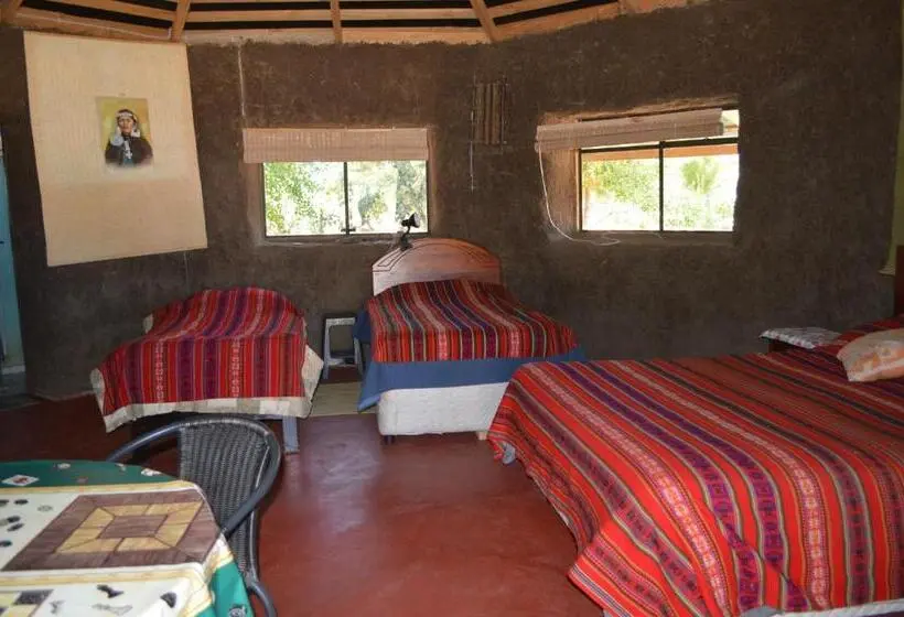 バスルーム共同エコノミー4人部屋, Coyunche Cabañas Y Camping Laja & San Rosendo