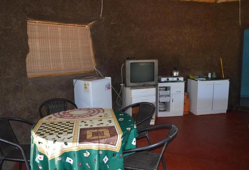 经济四人间 - 带共用浴室, Coyunche Cabañas Y Camping Laja & San Rosendo